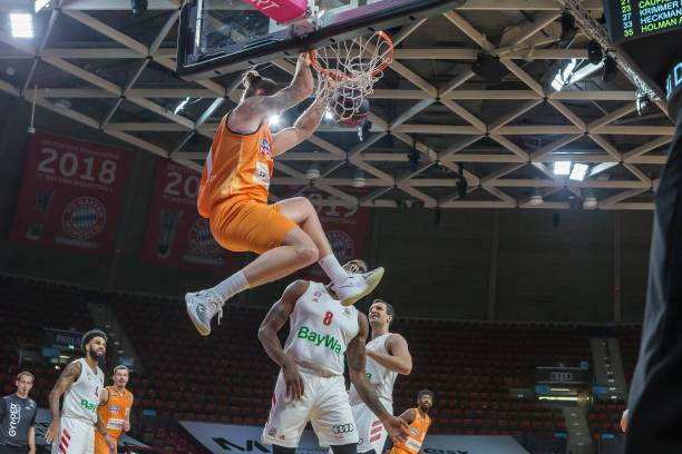 定了一项详 定了一项详