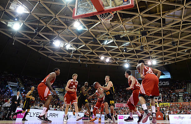 通过精准的 通过精准的