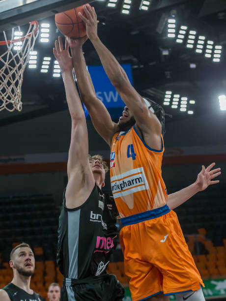 像徐海东这 像徐海东这