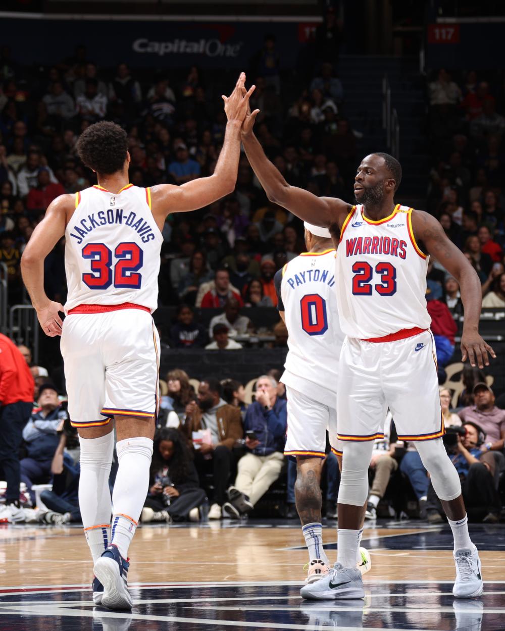 在纷繁复杂 在纷繁复杂