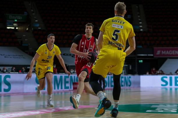 了反击路线 了反击路线